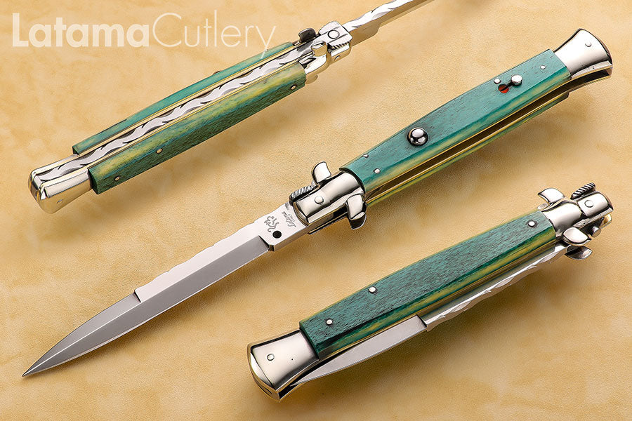 Walt's Custom Green Dyed Bone 11" Traditional Bayonet GR CB-1103