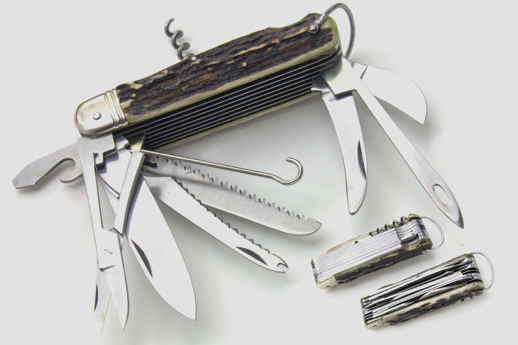 S-30 Latama Indiana Pocket Knife 