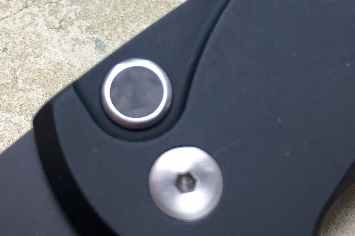 Pro-Tech Cambria Flipper Carbon Fiber CF22